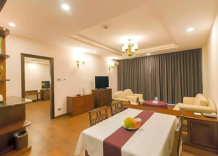 Sai Gon Hotel 4*