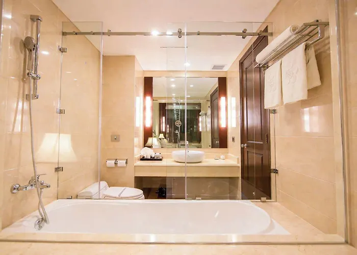 Sai Gon Hotel 4*