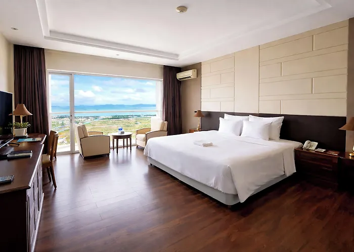 Sai Gon Hotel 4*