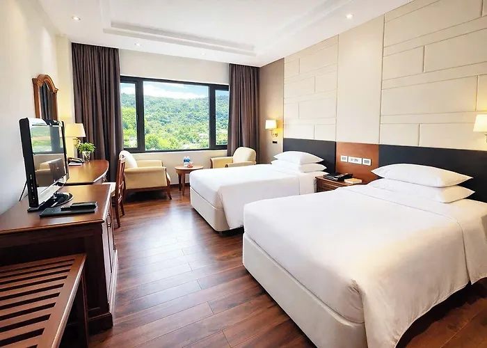 Hotel Sai Gon 4*