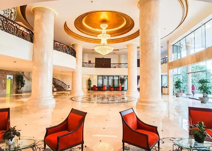 Sai Gon Hotel 4*