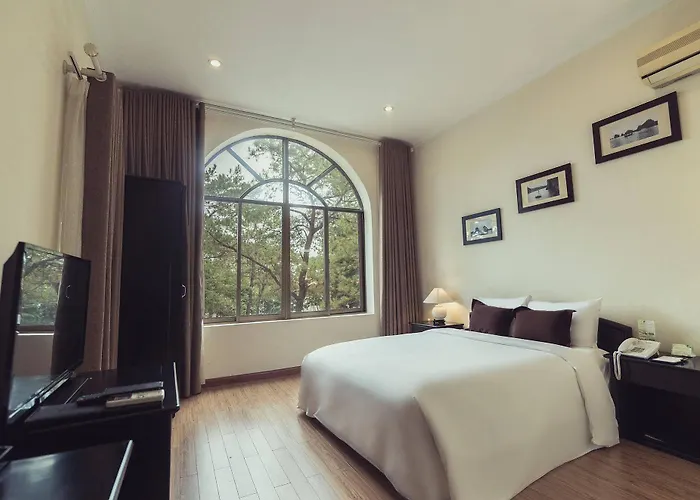 Sai Gon Hotel 4*